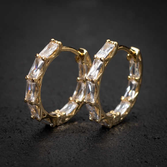 Mens Thin 925 Sterling Silver Small Yellow Gold Baguette Skinny Hoop Earrings - Picture 1 of 6
